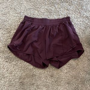 Lululemon hotty hot 4” maroon